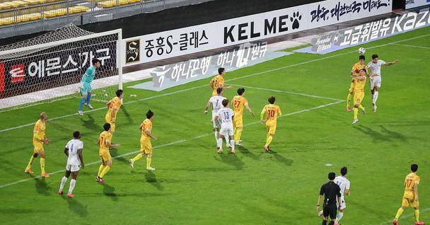 FC首尔失利得到提升，面对升班马光州FC反而不够强硬！